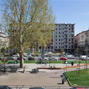 https://naviglio-dream-2-bedrooms-apartment.it-lombardy.com