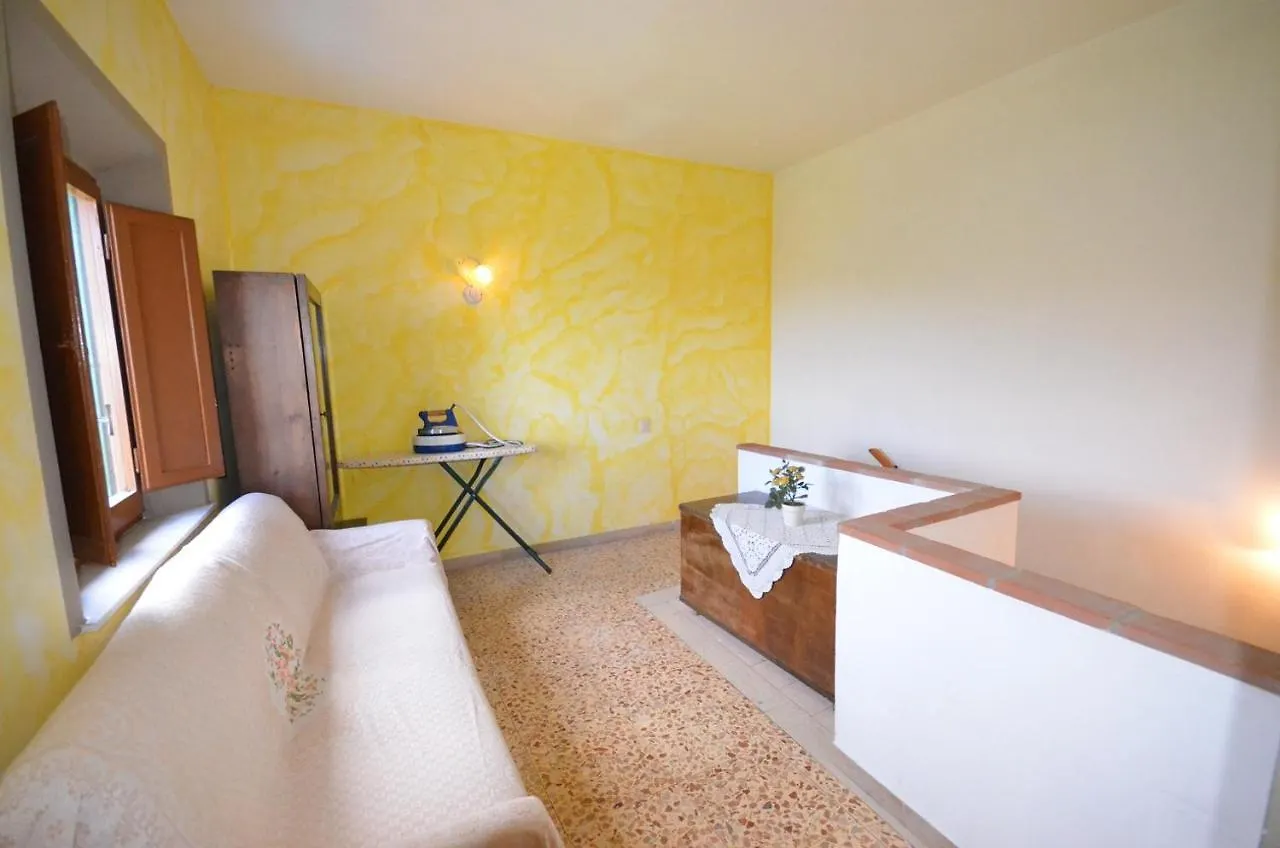 Villa Casa Pera Vinci Italia